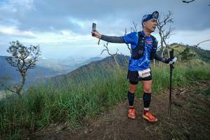 BIB: 8195
                            <button type="button" onclick="openModal(22373761)" class="btn btn-primary btn-sm float-right btn-popup" data-toggle="modal" data-target=".modal-high-quality">
                        <i class="fas fa-shopping-cart"></i> Add to Cart
                    </button>
                                            <button type="button" onclick="isThisMe(22373761, true)" class="btn btn-success btn-sm float-right btn-popup btn-isme hidden" data-toggle="tooltip" data-placement="bottom" title="นี่คือรูปของคุณใช่ไหม คลิกที่นี่เพื่อเอาเข้าอัลบั้ม">
                        <i class="fas fa-plus"></i> Add to album
                    </button>
                    <button type="button" onclick="isThisMe(22373761, false)" class="btn btn-warning btn-sm float-right btn-popup btn-isnotme hidden">
                        <i class="fas fa-ban"></i> Remove from album
                    </button>